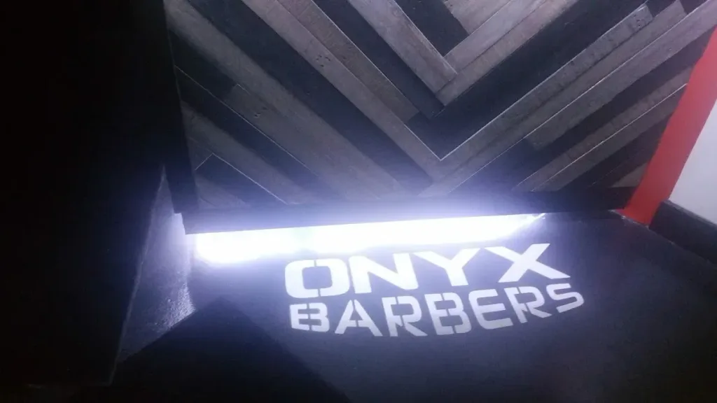 ONYX BARBERS INC. — Barber shop in Toronto